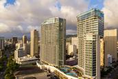 The Ritz-Carlton Residences, Waikiki Beach